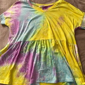 Boutique top Haptics brand